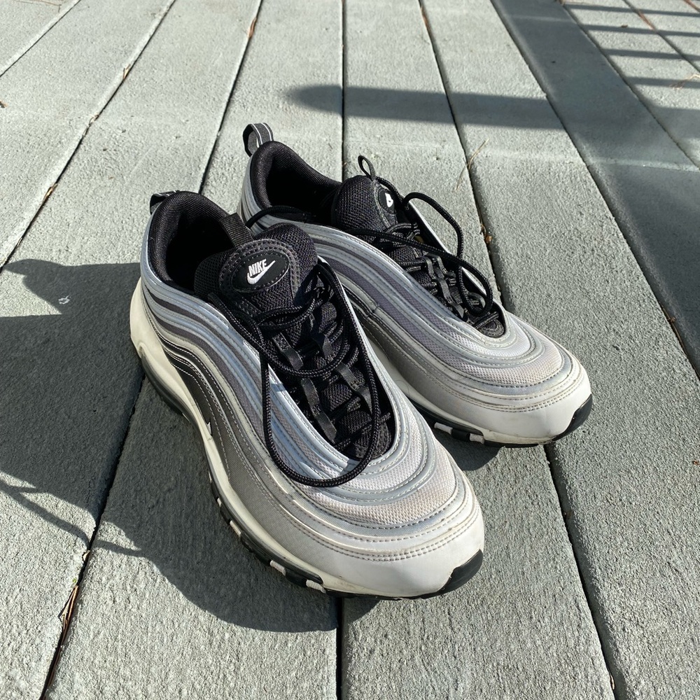 Nike Airmax 97 Gradient fade. Condition: Very Good
